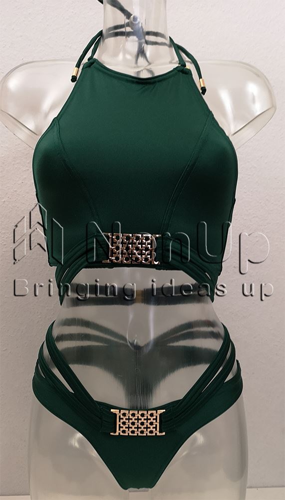 Mankenlik üzerinde bikini ürün fotoğrafı